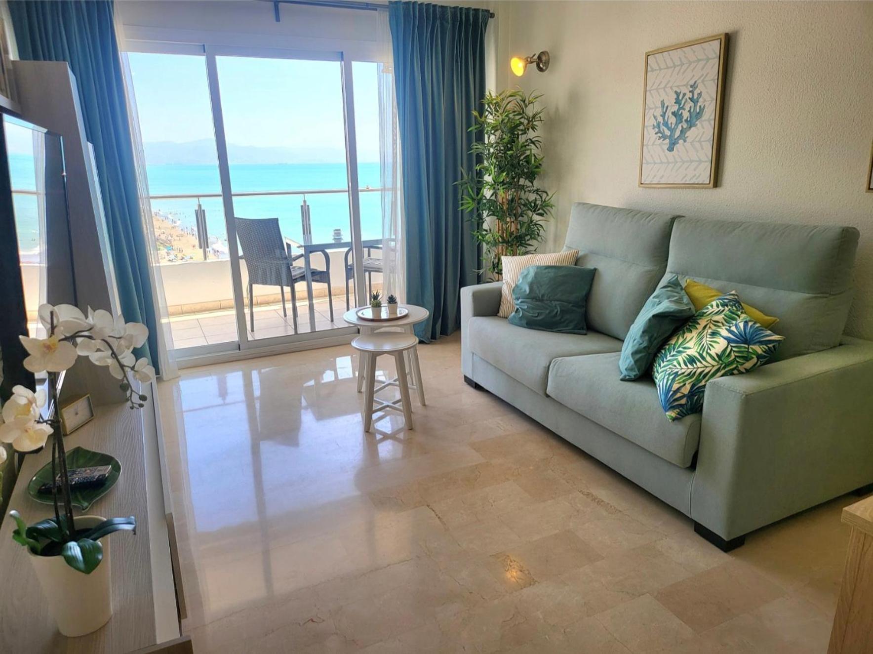 Apartamento Amanecer Apartment Torremolinos Bagian luar foto